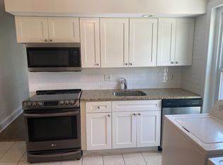 200 E Hector St #4, Conshohocken, PA 19428