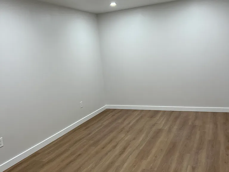 110 Railroad Ave #2 — Photo 11