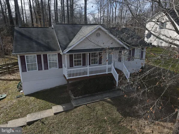 6391 Wheeler Dr, King George, VA 22485