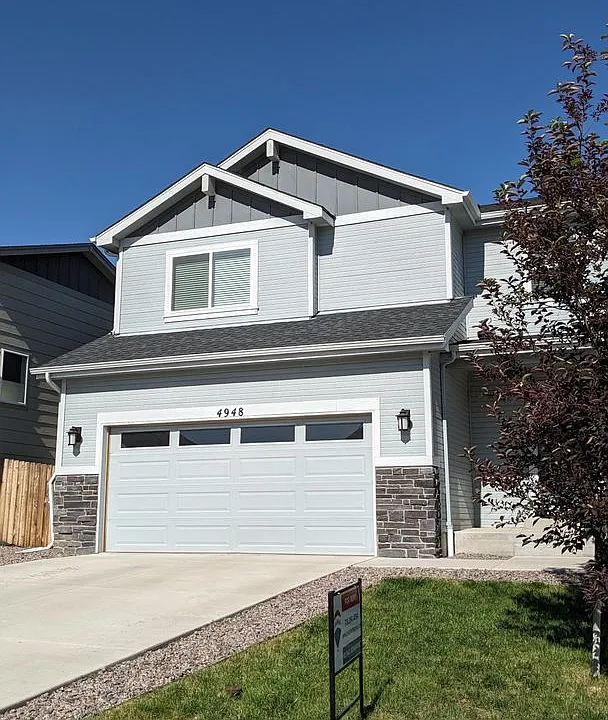 4948 Wolf Moon Dr