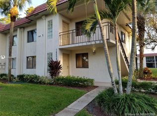 16254 Laurel Dr #102, Weston, FL 33326