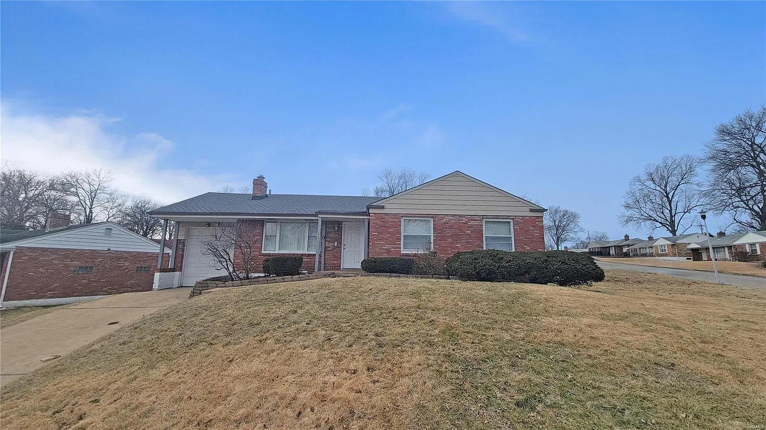 1200 Yukon Dr photo 1
