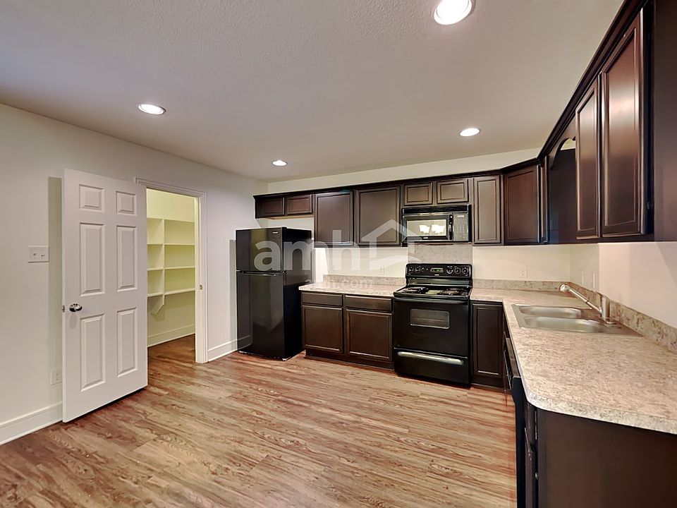 1938 Cross Oaks Dr, Lancaster, TX 75146 | Zillow