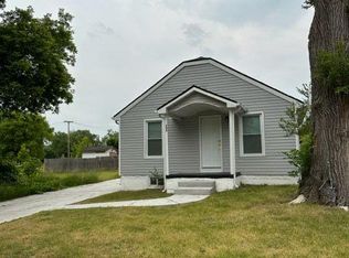 752 Cortwright St, Pontiac, MI 48340