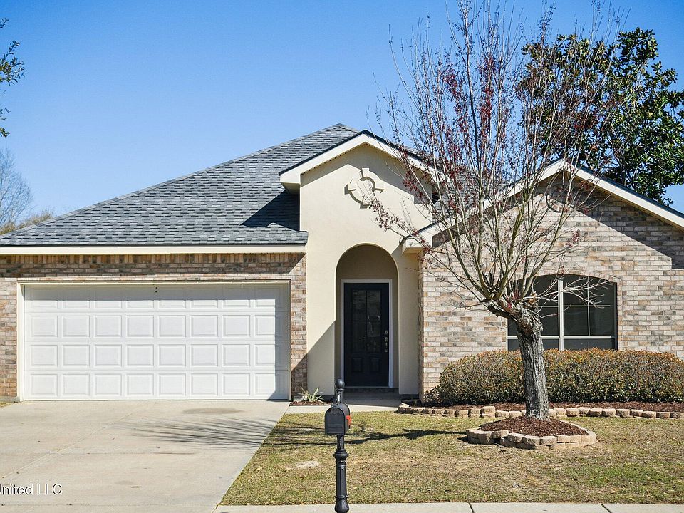 1st image of 10353 Huntleigh Dr