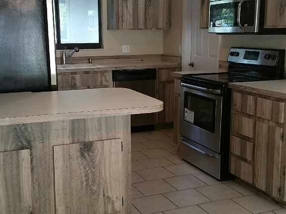 5th image of 2569 Wilmhurst Rd