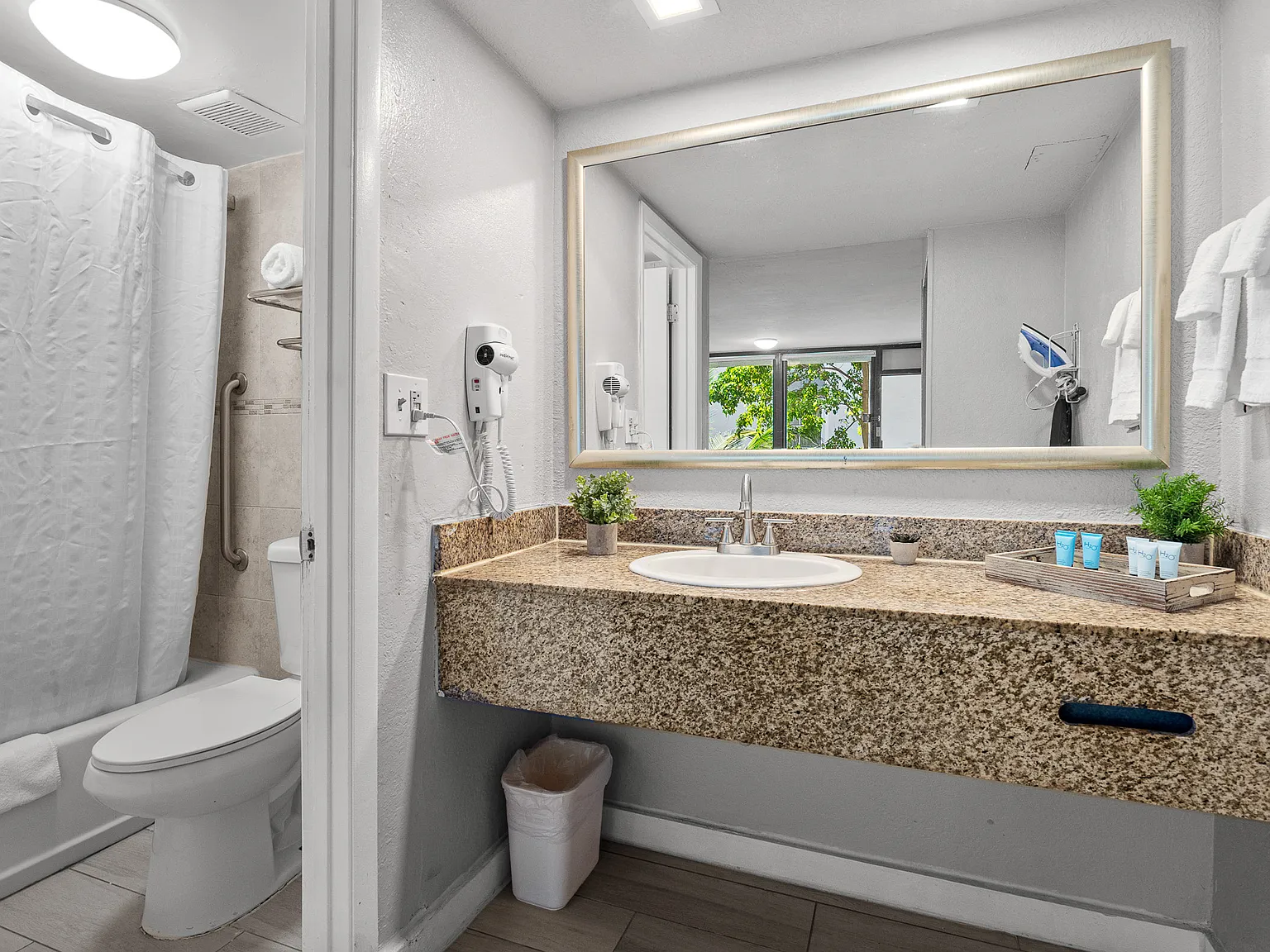 Studio, 302 sqft, $1,400 — Photo 3