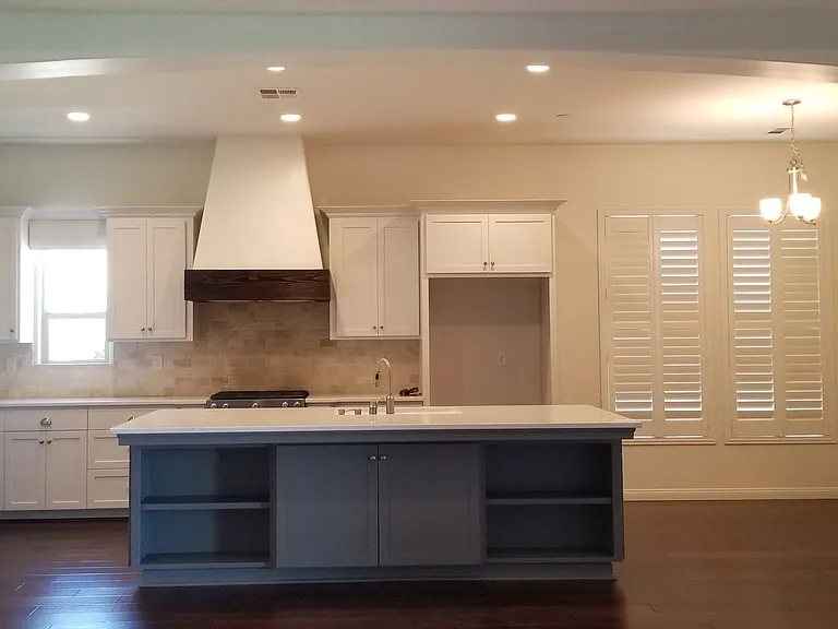 3005 Oakley St — Photo 5