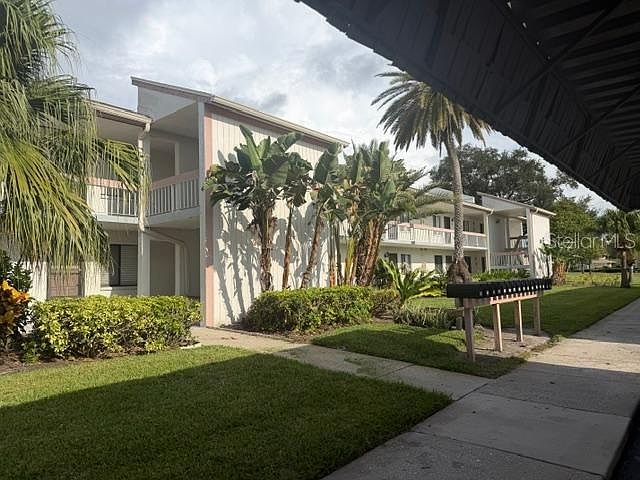 1st image of 105 LAKEVIEW WAY #105