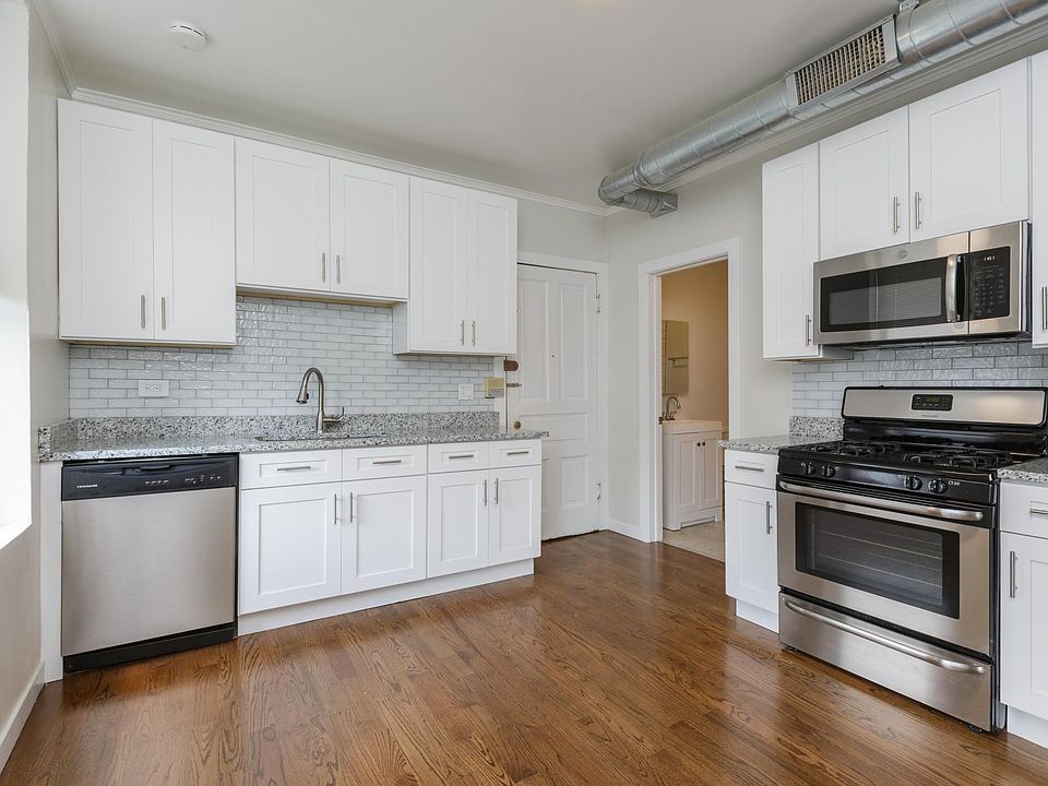 1st image of 1631 N Paulina St #3E