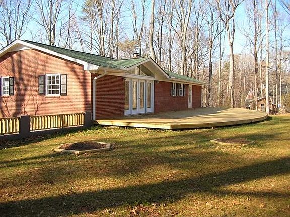 Rear profile and deck