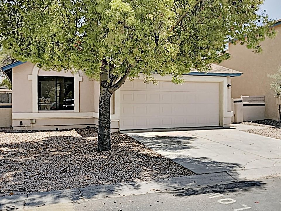 1st image of 921 S Val Vista Dr Unit 95