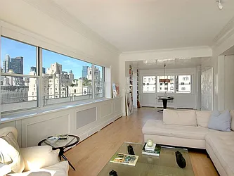 Rented by Sotheby's International Realty