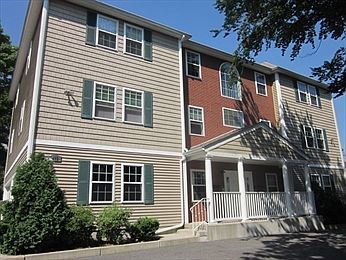 1st image of 415 Willard St APT 1
