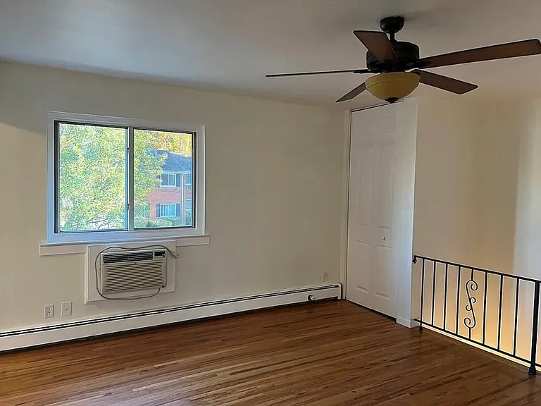 20 Manor Dr #0 — Photo 11