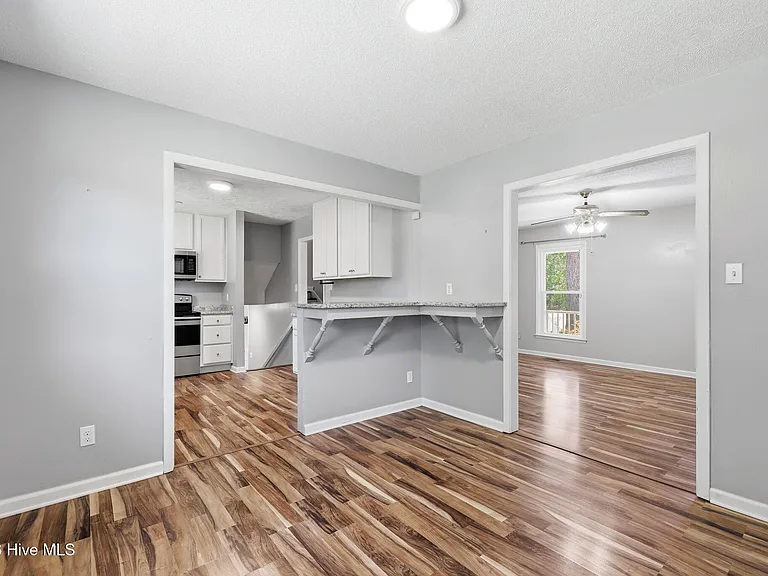 5914 Ormskirk Dr — Photo 9