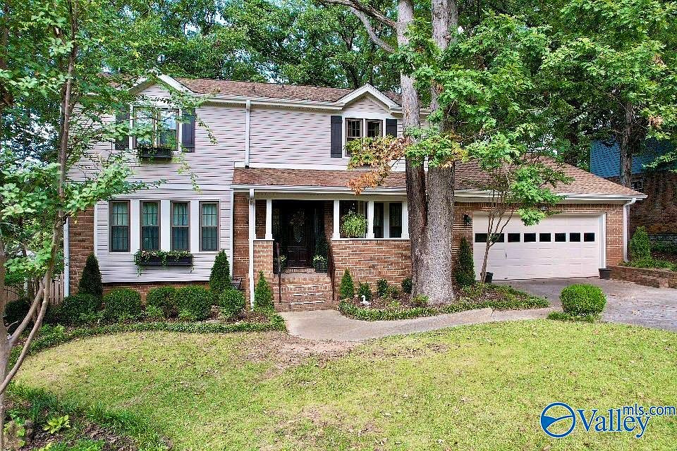 1st image of 11110 Hillwood Dr SE