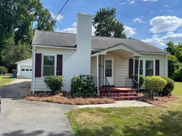 1204 Forest Acres Cir, Pleasant Garden, NC 27313