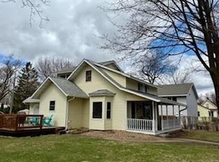 121 S Pearl St, River Falls, WI 54022