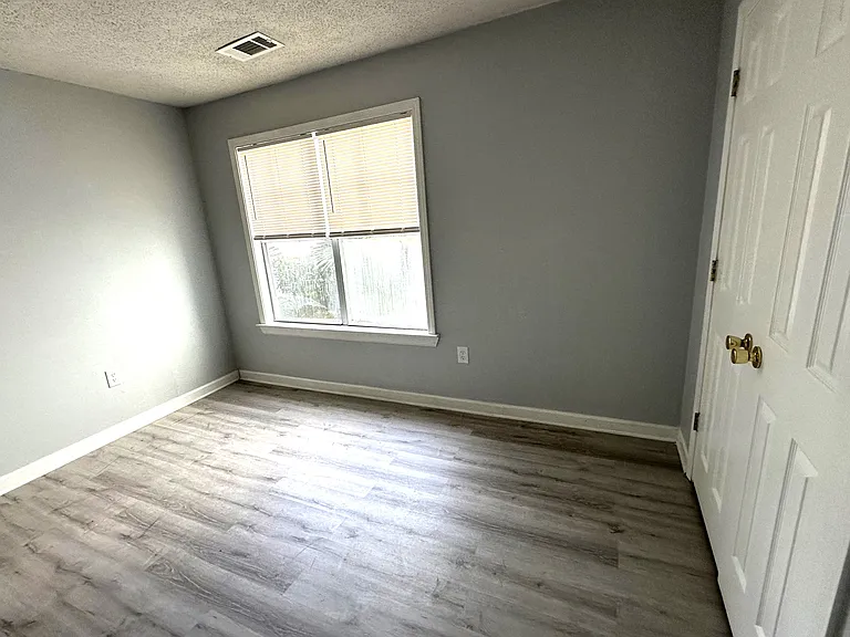 14 Old South Ct #A — Photo 14