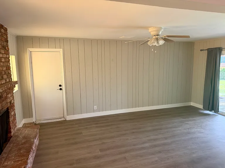4104 Coronado Ave — Photo 5