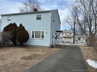 456 Columbus Ave, Stratford, CT 06615