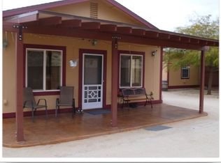 6960 Hollinger Rd, Joshua Tree, CA 92252