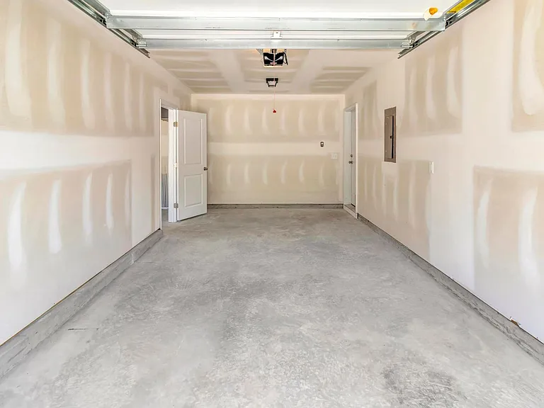 Right Side Garage