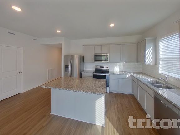 5th image of 4633 Marcus Venture Pl