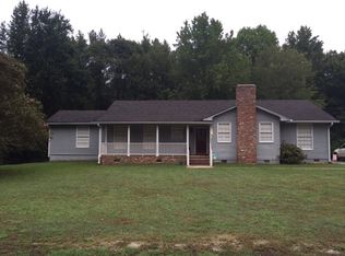 17 Thames St, Manning, SC 29102