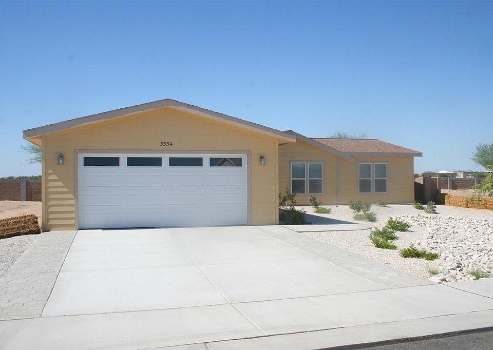 1st image of 3554 S Hinckley Dr