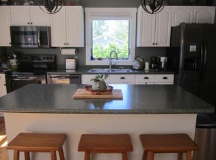 532 Eastern Ave, Barton, VT 05822