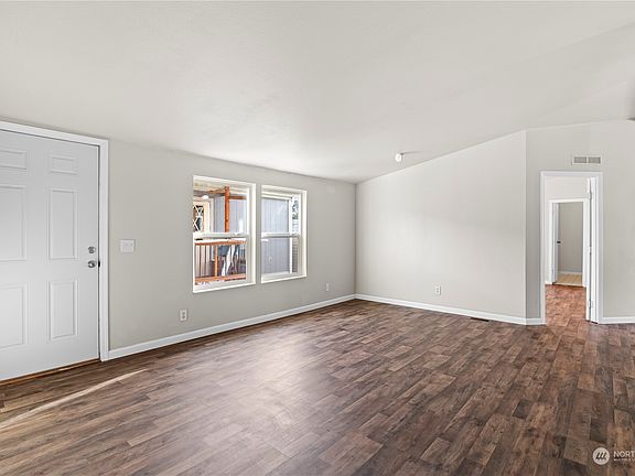 5th image of 9810 State Avenue #40