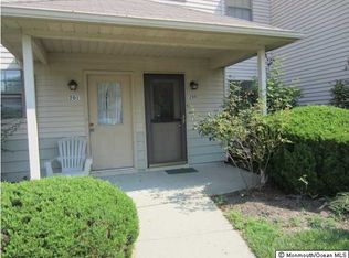 200 Violet Ln, Jackson, NJ 08527