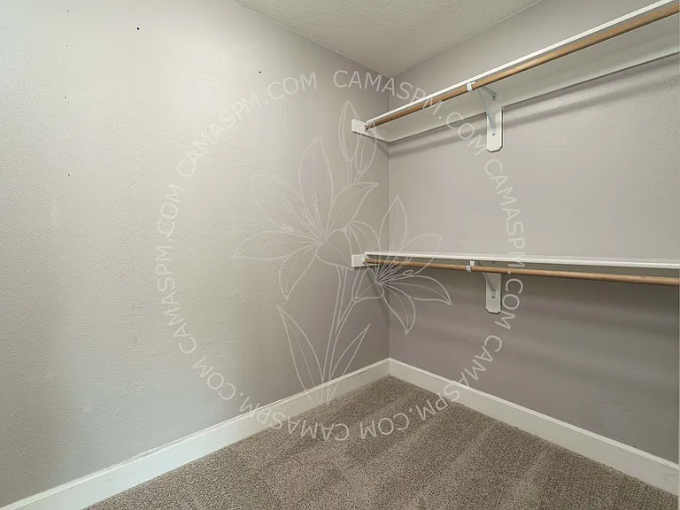 620 NW Ivy St — Photo 35