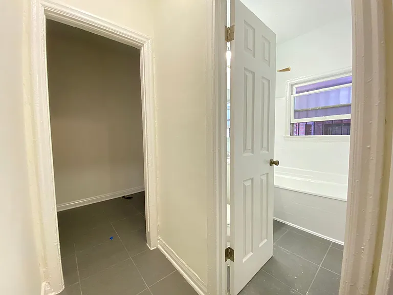 2743 San Marino Street — Photo 13