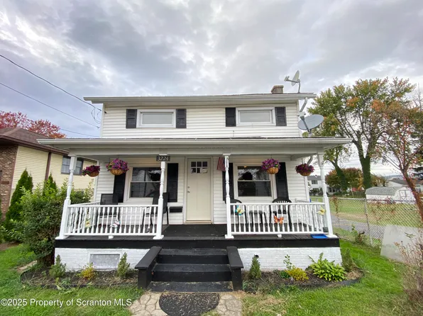 3224 Cedar Ave, Scranton, PA 18505