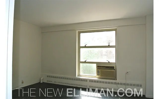 Sold by Douglas Elliman | media 14