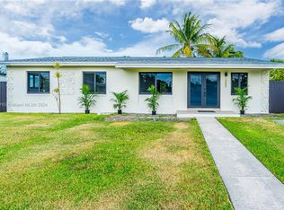 10680 SW 146th St, Miami, FL 33176