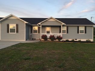 295 Farmer Rd, Fyffe, AL 35971