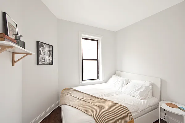 Rented by R New York | media 49