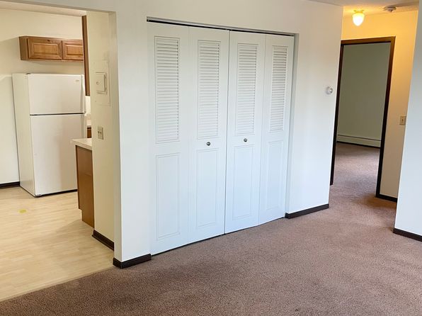 23 3rd St NW #3
