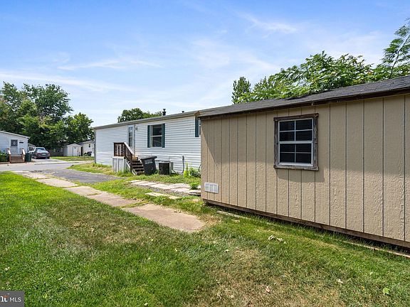 4th image of 14512 Iberia Cir