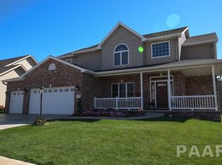 3820 W Hearthwood Dr, Dunlap, IL 61525