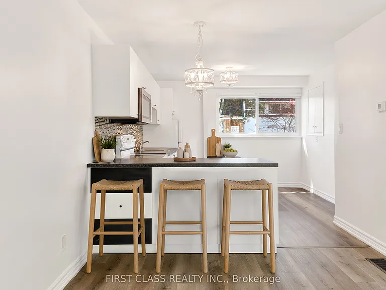 96 George Henry Blvd #38 — Photo 9