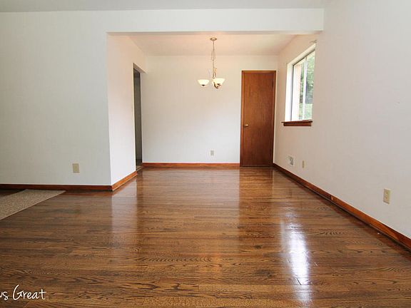 5th image of 947 Hartsook Blvd SE