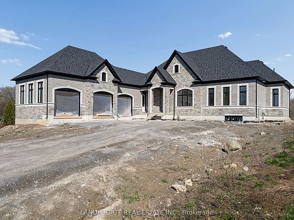 2nd image of 32 Ormiston Rd