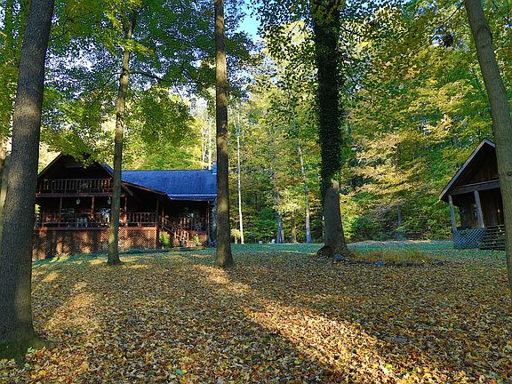 Garden Building @ Cellar