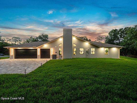 3rd image of 4625 Hidden Lakes Pl