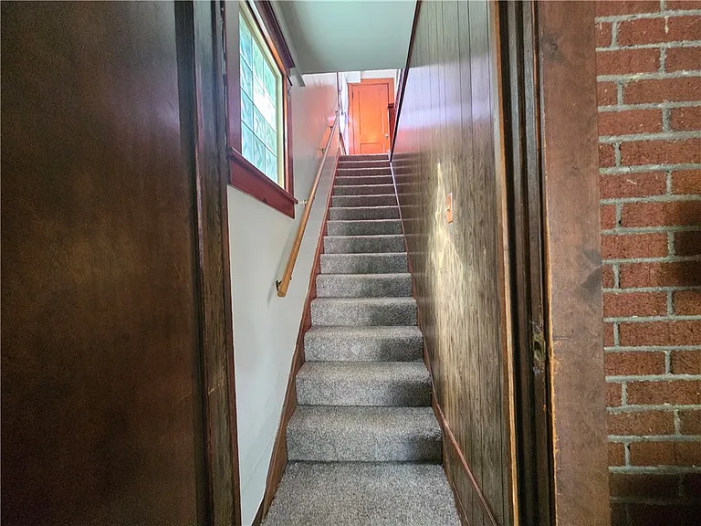 1127 Highland St #2 — Photo 4